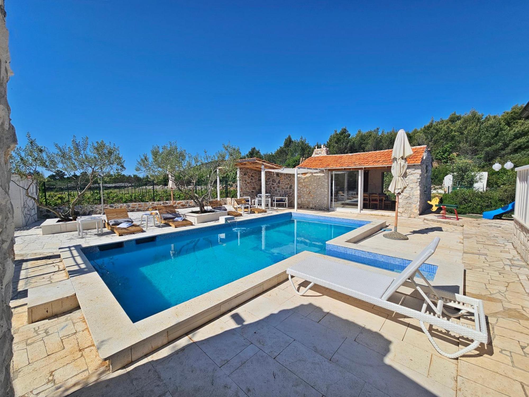 Flamingo - House With Private Pool Villa Gornji Seget Bagian luar foto